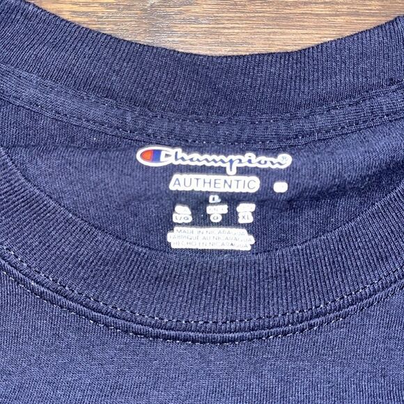 New Blue champion authentic Notre dame fighting Irish mens t shirt S NWOt slim - Picture 2 of 2